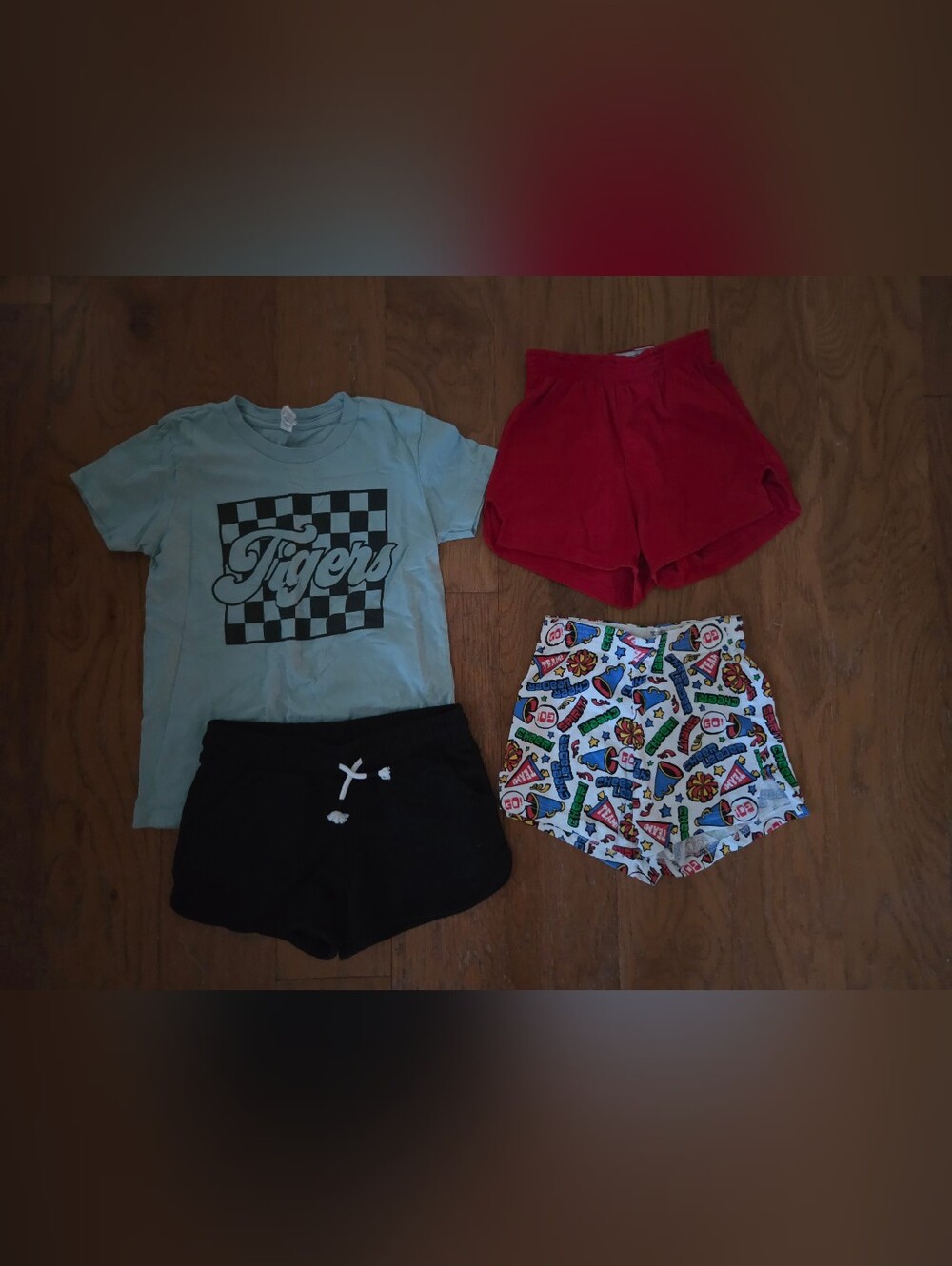 Girls 4 Piece Clothes Bundle Size 6/7. Top Red Bottom Cheer New Size 6x